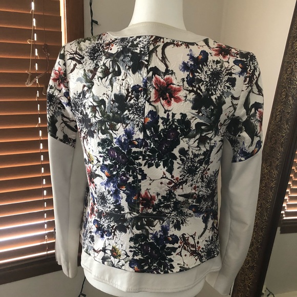 Jacket - Picture 6 of 15